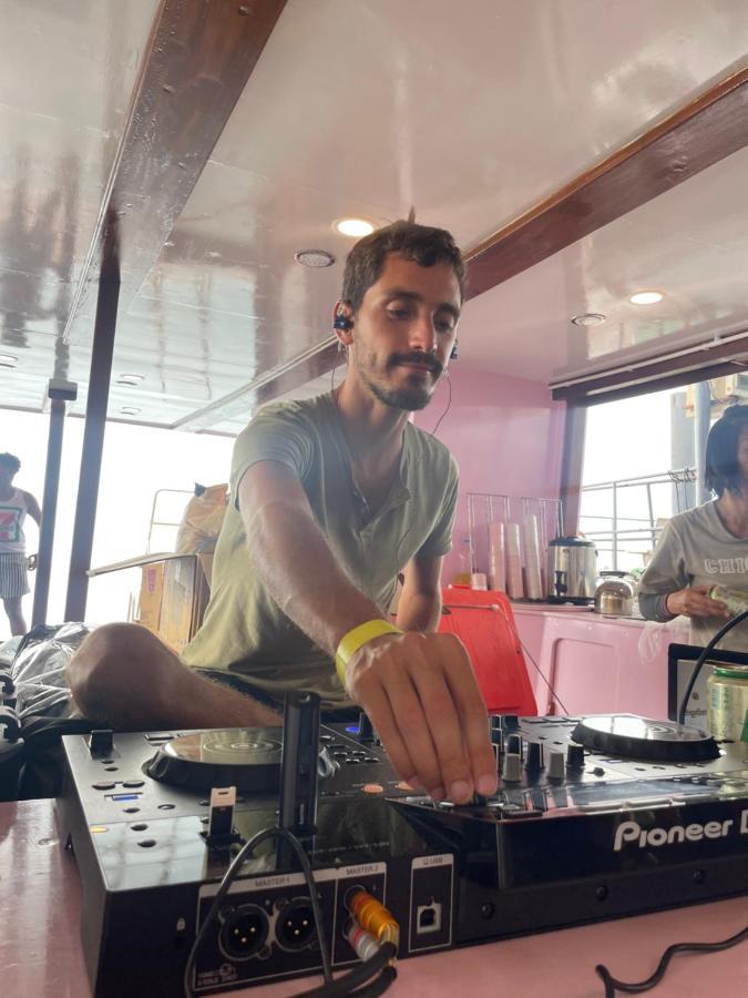 Hostel Revolution Ko Tao Zewnętrze zdjęcie