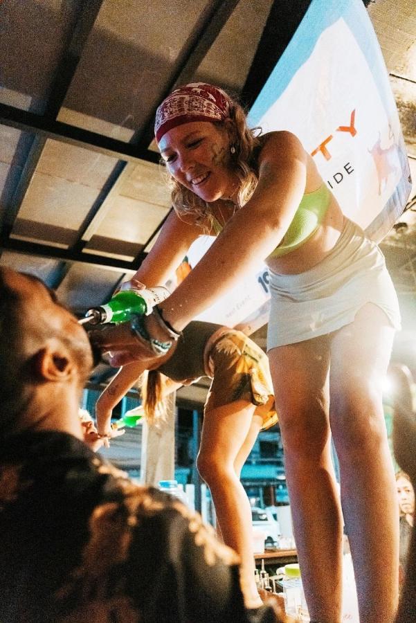 Hostel Revolution Ko Tao Zewnętrze zdjęcie